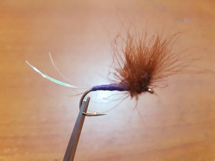 Atepe Fishing Flies - Very realistic fishing attractors / lures including  nymphs, flies and Buzzers, Poppers, Jigs, Spoons and more.